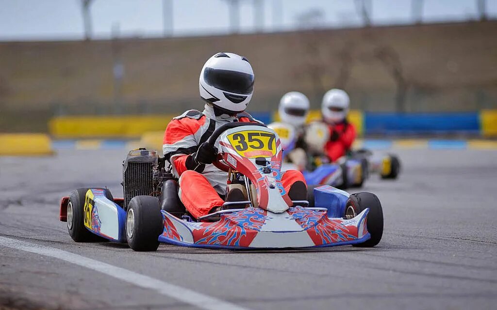 Go kart racing. Картинг hd. Go kart racing. Картинг. Go kart racing.