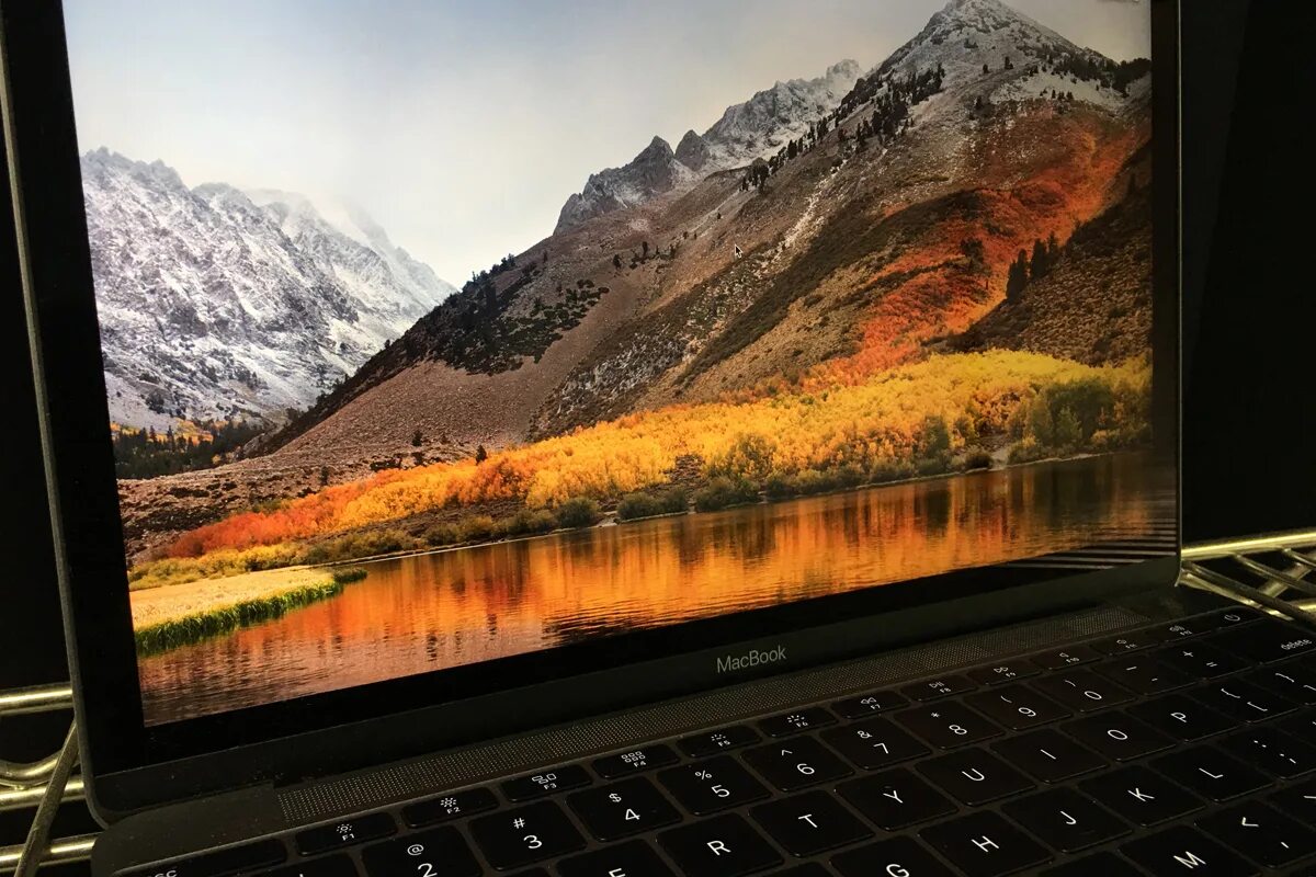 Macos 10.13 high sierra. High Sierra 10.13.6. Mac os 10.12 Sierra. Mac os High Sierra. Мак ОС Хай Сиерра.