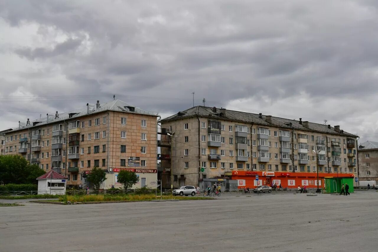 Кемь республики карелия. Город кемь карелия. город кемь площадь. кемь центр города. кемь города карелии площадь.