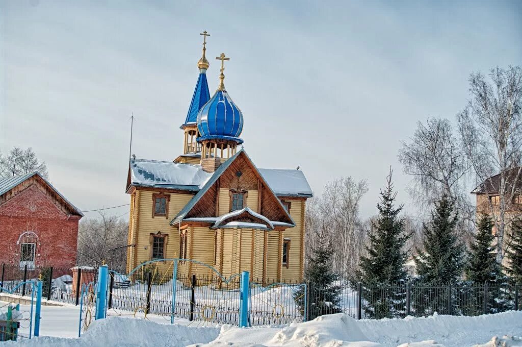 Погода сузун новосибирская на неделю. Сузун храм Вознесения Господня. Церковь Вознесения Господня в Сузуне. Вознесенская Церковь Сузун. Рабочий поселок Сузун Новосибирской области.