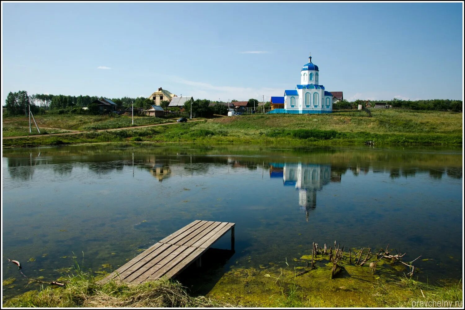 3 озера поселок. Покровская Церковь село Коноваловка. Церковь Коноваловка Татарстан. Река Анзирка Татарстан. Три озера Татарстан.