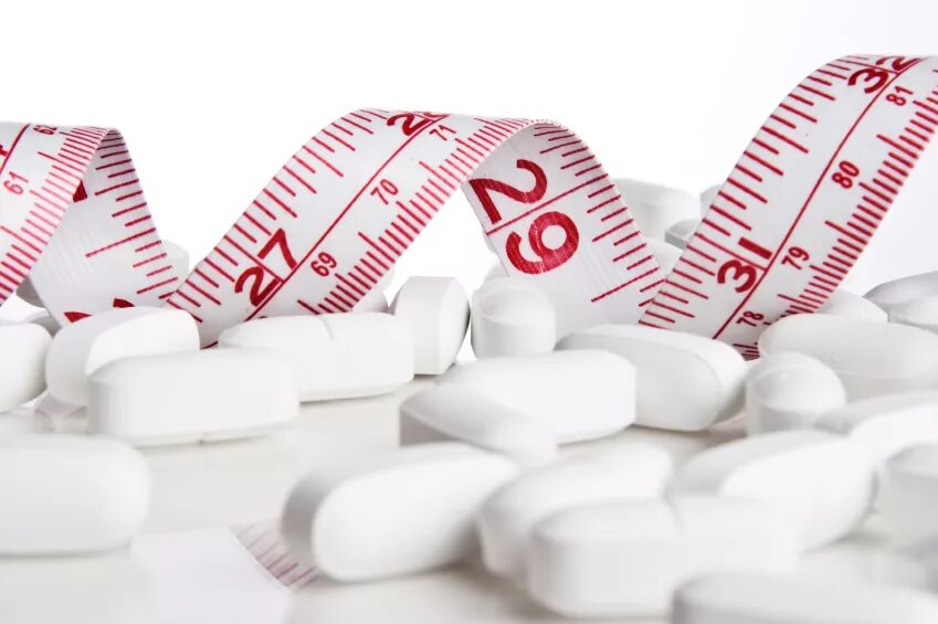 Flat design pills. Бады для похудения для женщин. Diet pills. Биологически активные добавки для женщин. Фон для лекарств похудения.