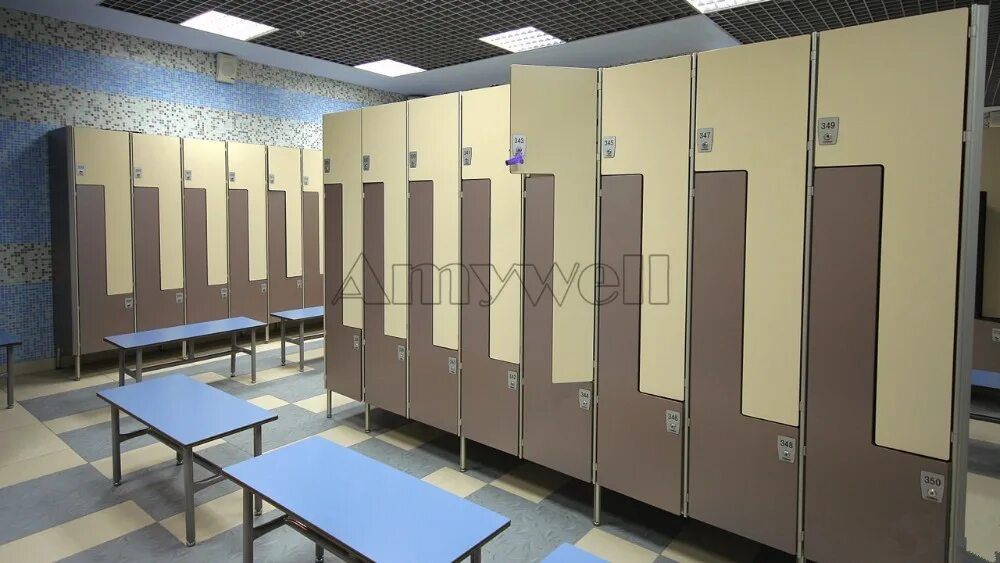 Шкафчики в спортивную раздевалку. Фореман locker. foreman шкафы для раздевалок. фореман locker systems. шкафчики в раздевалку квадратные.