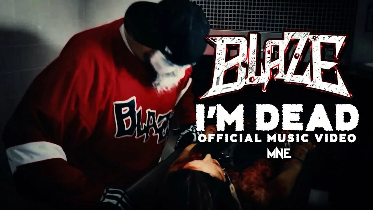 Im dead песня. Sorry im dead. Dead надпись на черном фоне. Like i m dead. Хххтентасион i'm alive but i'm dead.