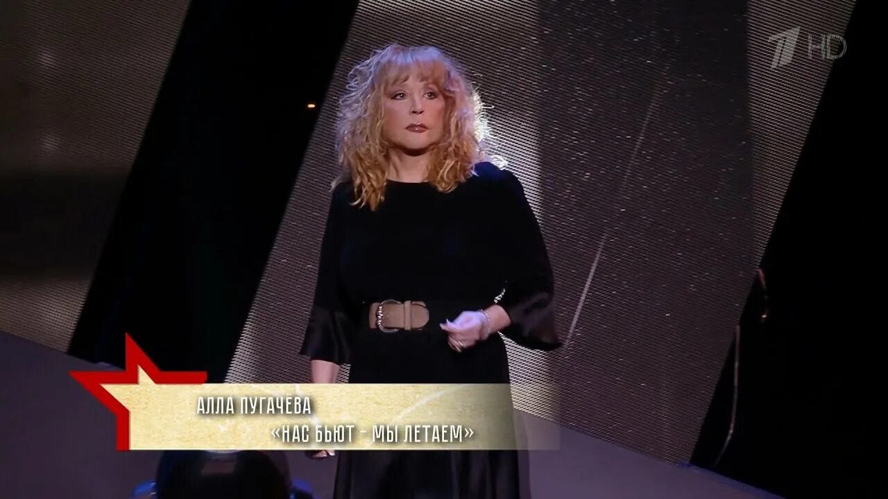Алла пугачева поет. Алла пугачёва ottawan. Алла пугачёва я смогу 2015. Исполнение аллы пугачевой. Алла пугачёва обложки.