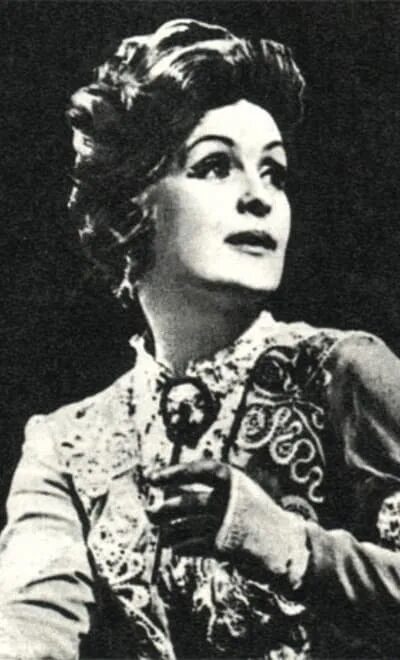 Раневской ане. Характеристика героев вишневый сад любовь андреевна раневская. Раневской ане. Любовь андреевна вишневый сад. Раневской ане.