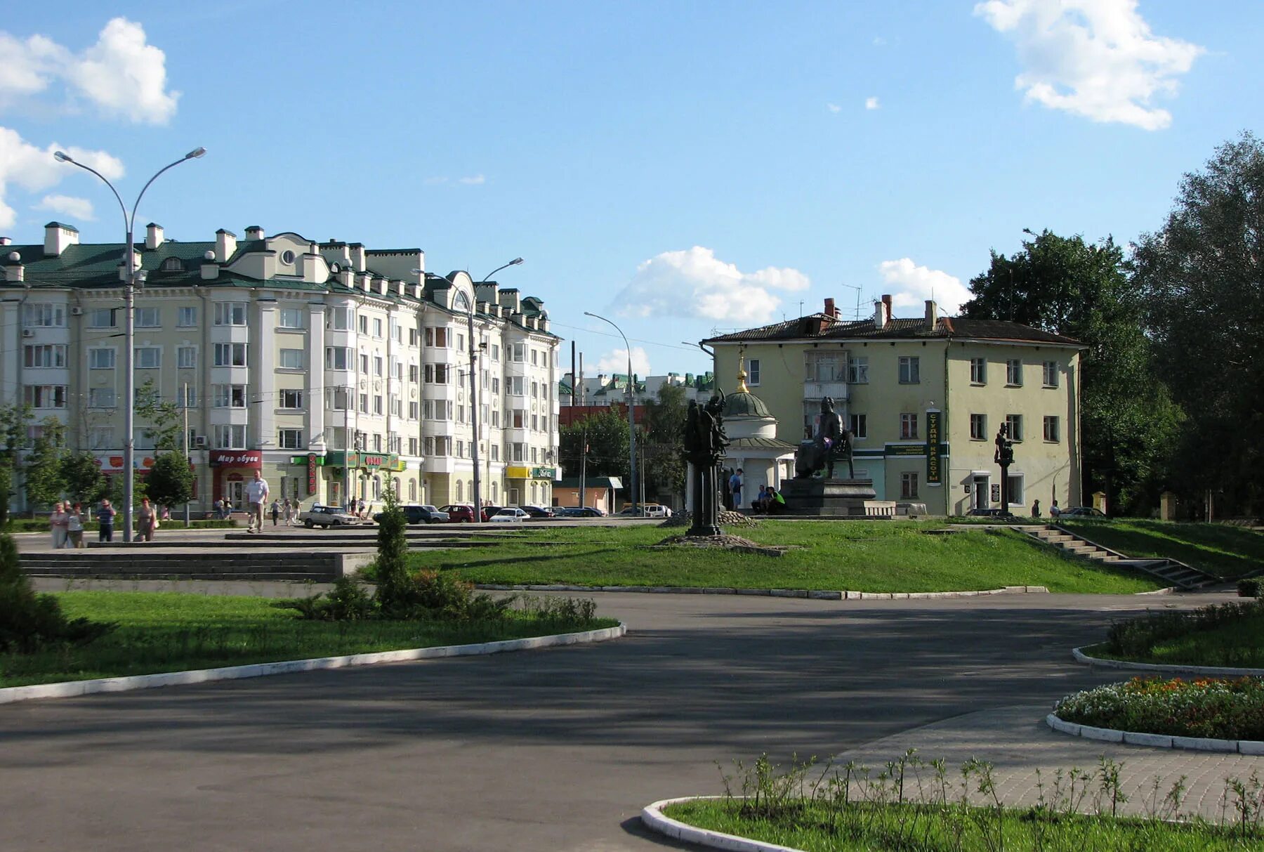 Группа г орел. Сквер Маяковского в Орле. Орёл город. Город Орел фото. Орел центр города.