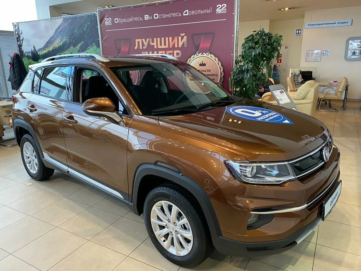 Changan cs35. китайский кроссовер чанган cs35. Changan cs35 коричневый. отзывы о чанган 2023 года. отзывы о чанган 2023 года.