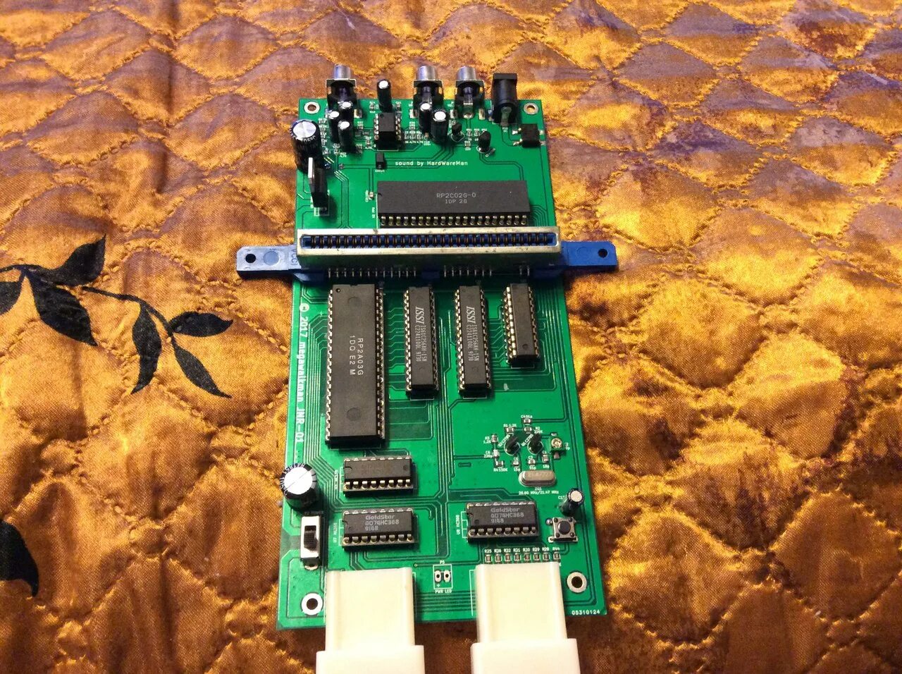 Плата денди ds 502. Печатная плата платы денди. Денди junior плата yl-1000. Dendy junior плата. Плата денди junior.