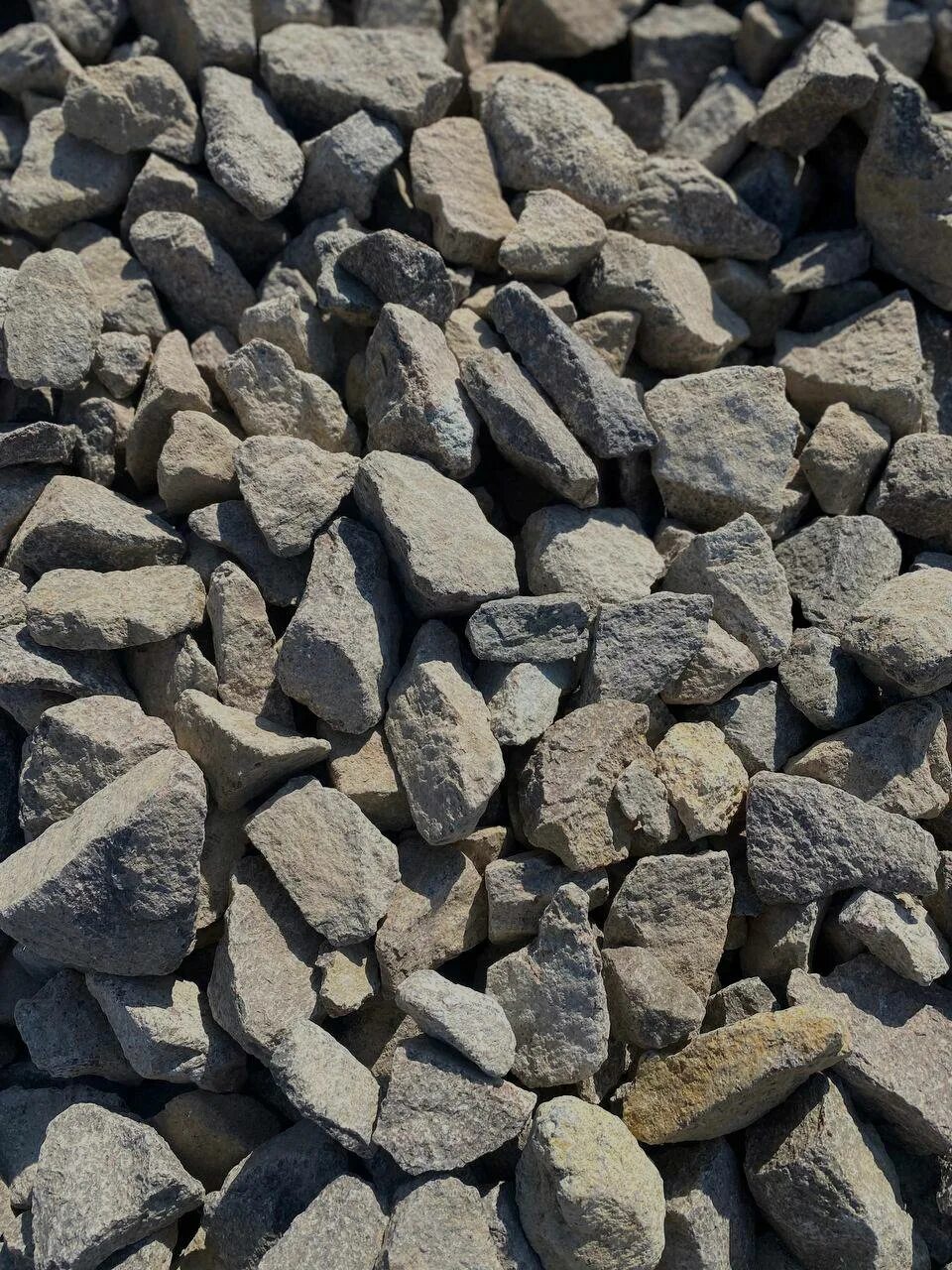 Щебень фракции 40-70. Гравий 70. Гранитный щебень 70-120. Щебень гравийный фракции 20-40. Щебень гравийный 20-40.