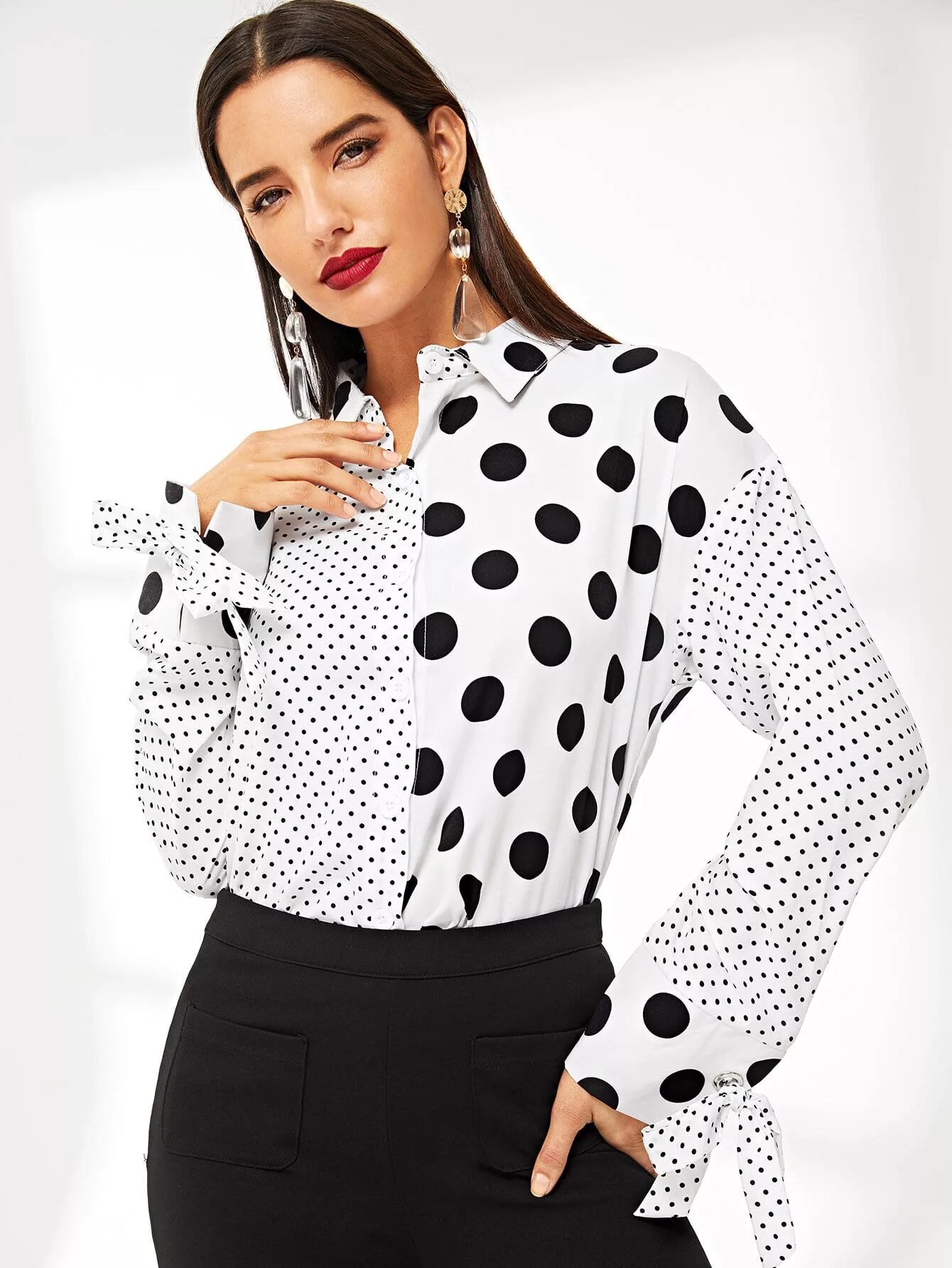 блуза в горошек. блузка в крупный горох. блуза белая в горошек. блузка в горошек. белая блузка в черный горошек.