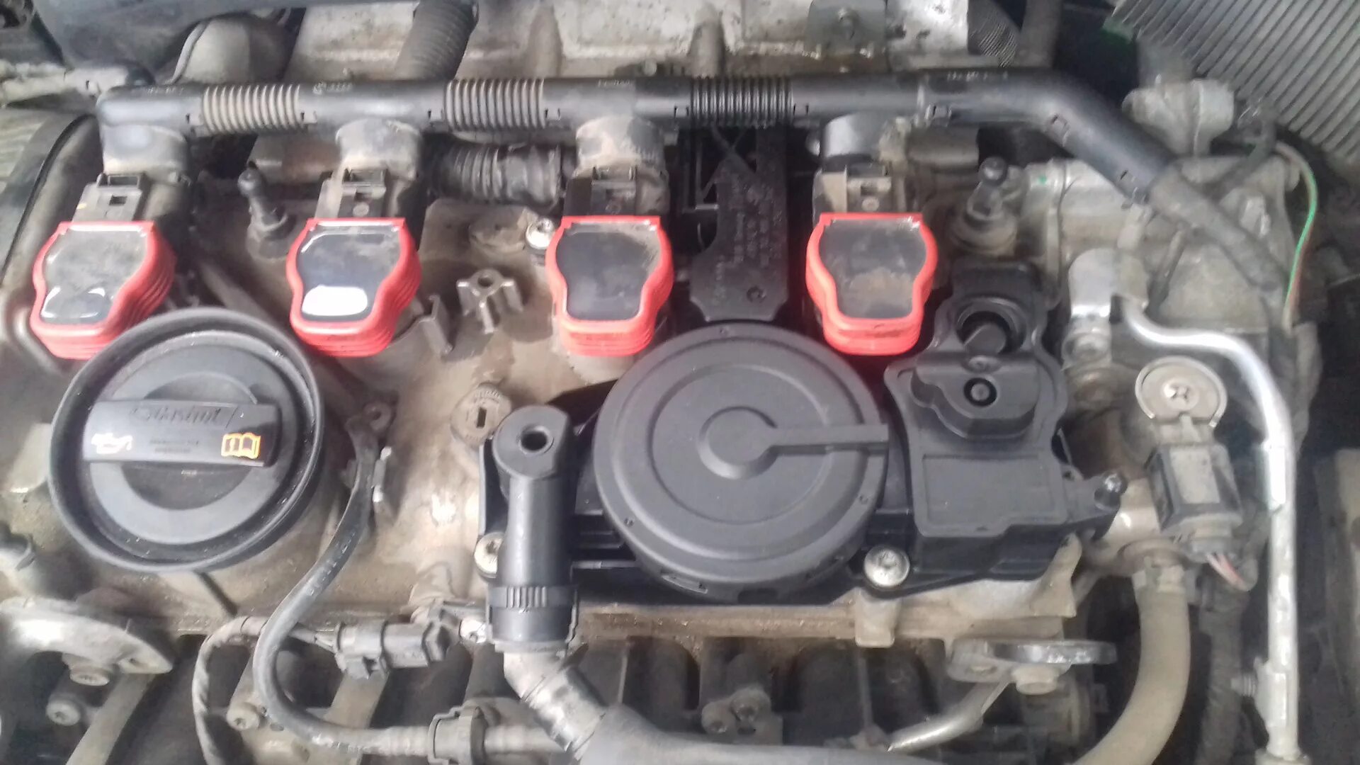 Маслоотделитель 1.6 mpi. Маслоотделитель шкода октавия 1.8 tsi. маслоотделитель октавия а5.