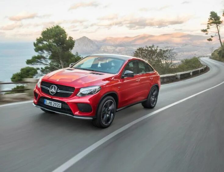 Mercedes gle фото. Мерседес бенц гле купе. Мерседес gle 2022. Mercedes benz gle 450 coupe. Gle 450 amg 4matic.