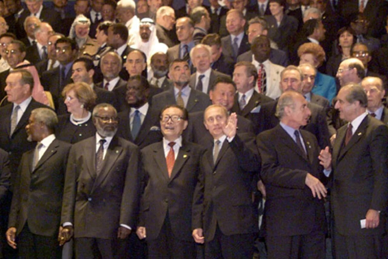 Оон 2000. Саммит тысячелетия ООН 2000. Саммит тысячелетия, 6–8 сентября 2000 года, Нью-Йорк. Заседания ООН 2000 год.