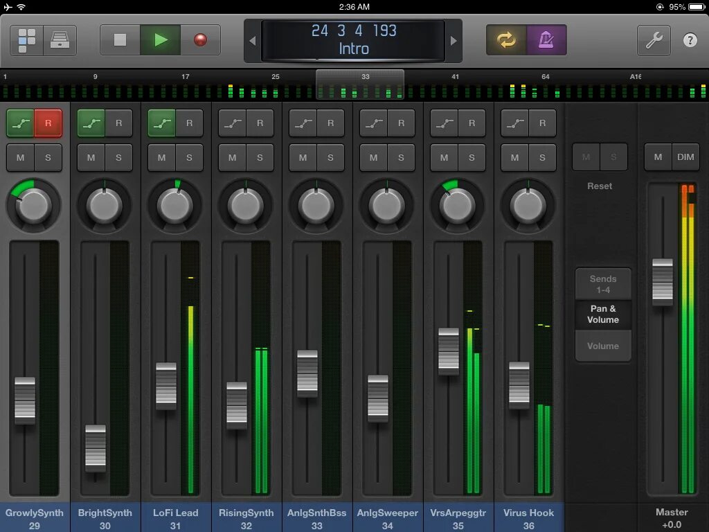 Spb logic. Logic Pro x микшер. IPAD Pro Logic Pro. Logic Pro 2020. Logic Pro IPAD.