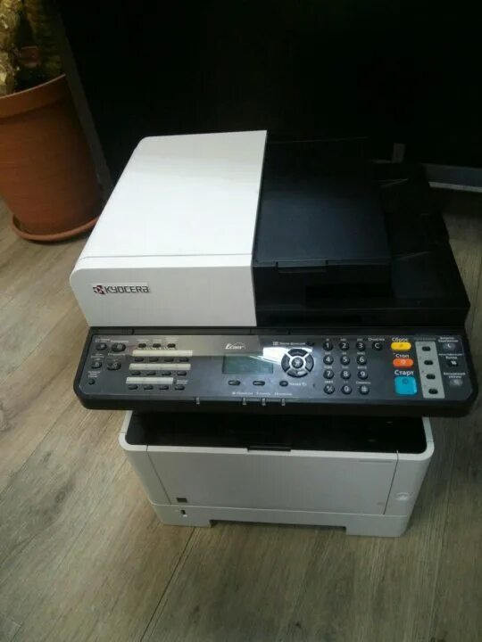 Ecosys m2040dn сканер. Ecosys m2040dn. kyocera ecosys m2040dn. ecosys m2040dn верхняя крышка. сканирование kyocera ecosys m2040dn.