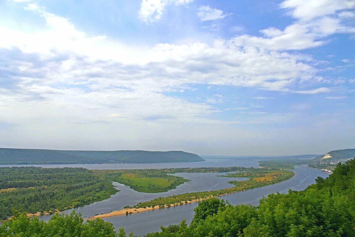 смотровая площадка в самаре на волгу. простор самара. красивые места недалеко от самары. простор самара. самара волга жигулевские горы.