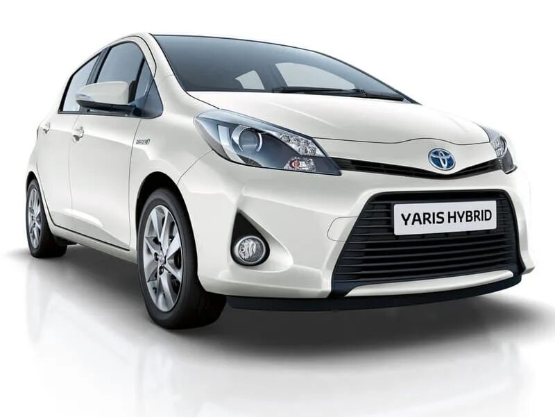 Toyota Yaris Hybrid 1.5. Тойота Ярис гибрид 2010. Toyota Yaris электрический. Toyota Yaris 1.5 Hybrid 2018 RHD. Yaris hybrid