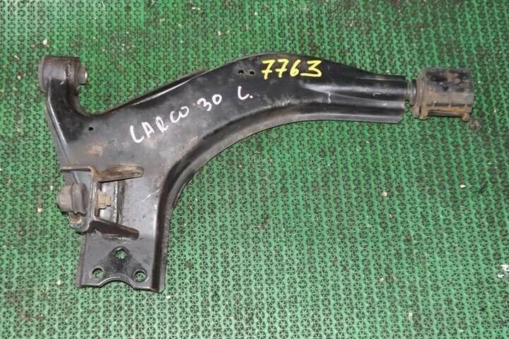 Toyota harrier крепление двс перед. Nissan largo 1996 приемная труба. Рычаг ларго. Подвеска nissan largo, 1997. Купить нижний рычаг на nissan silvia s15.