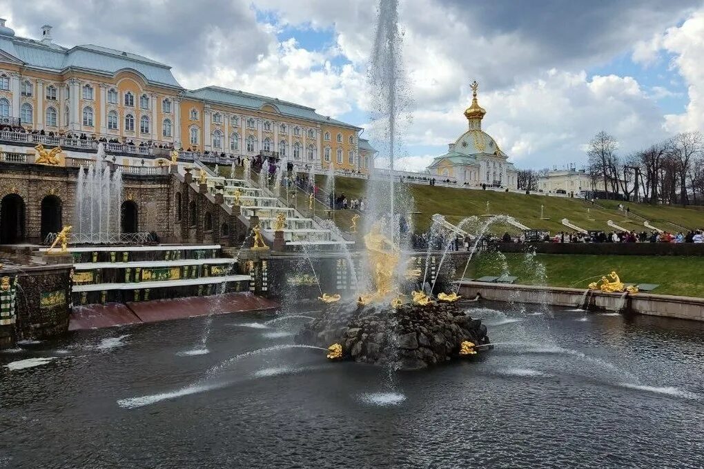 Закрытие петергофа в 2023 году. Фонтаны в Питере Петергоф. Музей-заповедник «Петергоф» фонтаны. Открытие фонтанов в Петергофе в 2023.