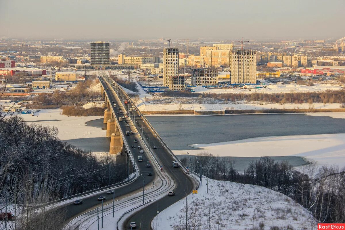 Солнечных дней в нижнем новгороде. Молитовский мост Нижний Новгород. Молитовский мост Нижний Новгород Ленинский район. Молитовский мост Нижний Новгород сьеъз. Нижний Новгород площадь Молитовский мост.