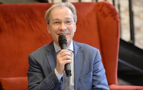 Владиславом флярковским