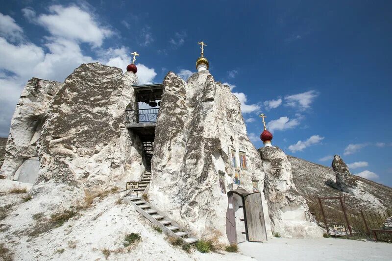 белогорье монастырь воронежская. воскресенский мужской монастырь в белогорье воронежской области. белогорье павловск. белогорский воскресенский монастырь. белогорье монастырь воронежская.