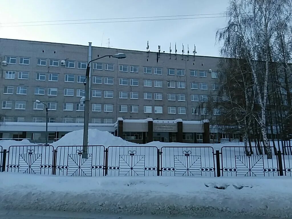 Барнаул детская клиническая больница. Аккцомд барнаул. Краевая больница барнаул гущина 179. Краевая клиническая больница барнаул гущина. Гущина 179 барнаул поликлиника детская краевая.