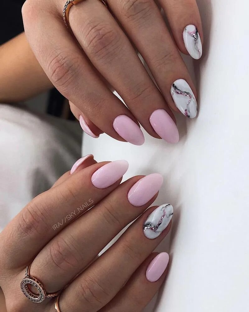 Красивые белые ногти. Красивые белые ногти. Белый маникюр со стразами. Красивые белые ногти. Красивые белые ногти.