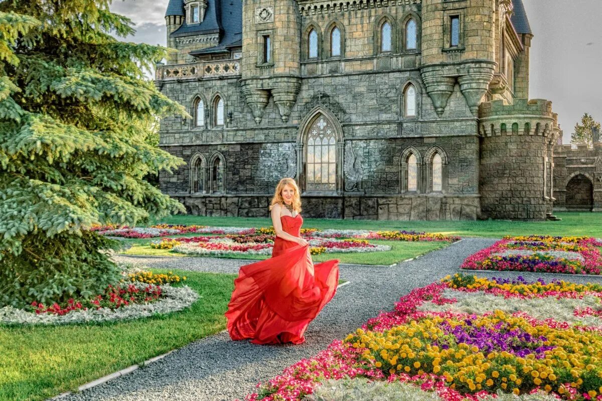 Замок гарибальди тольятти. Замок гарибальди фотосессия. Замок гарибальди фотосессия. Замок гарибальди тольятти свадьба. Дворец гарибальди тольятти.