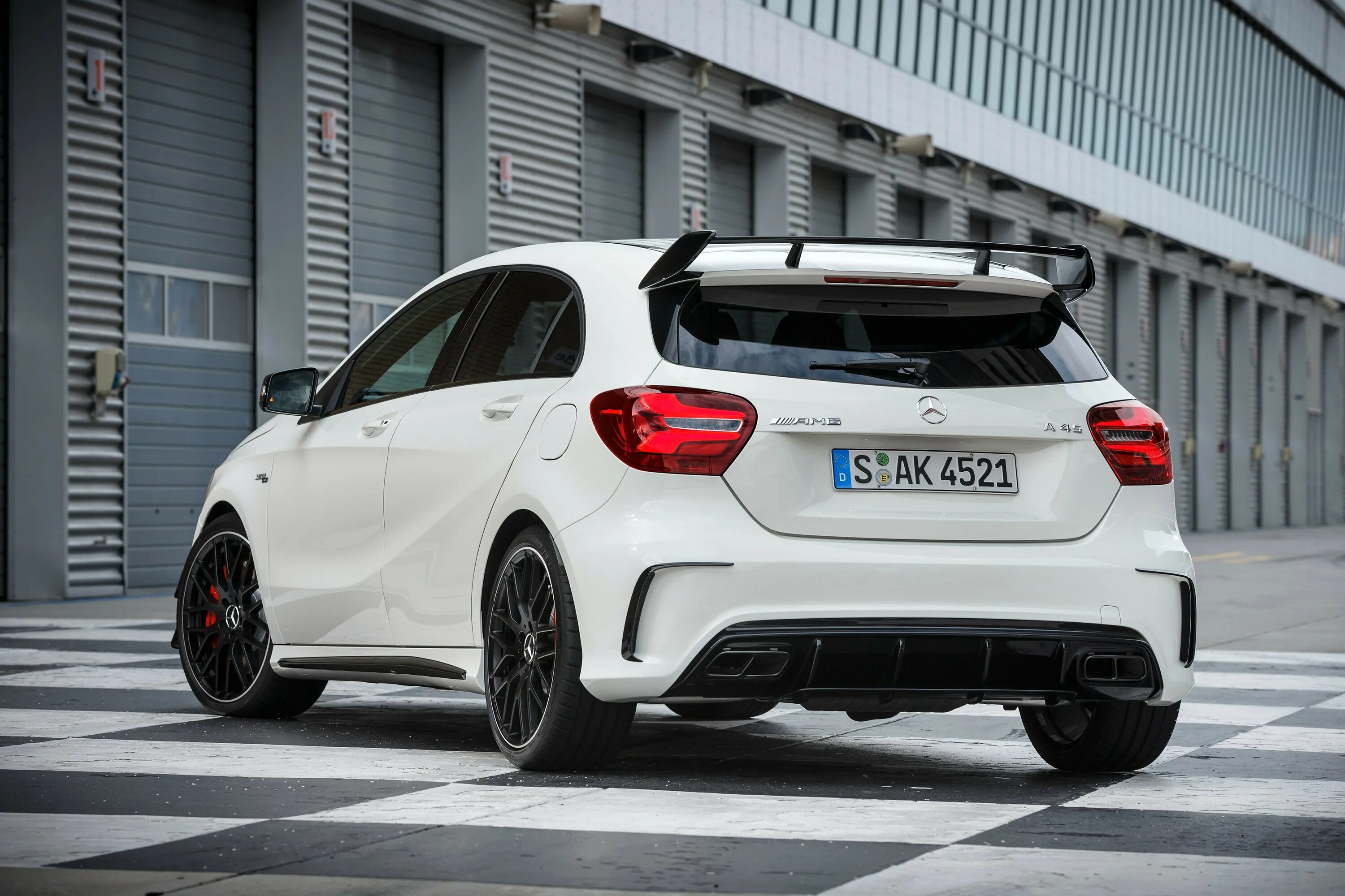 Mercedes Benz a45 AMG. Мерседес а45 АМГ. Mercedes АМГ 45. Mercedes-Benz a45 AMG w176.