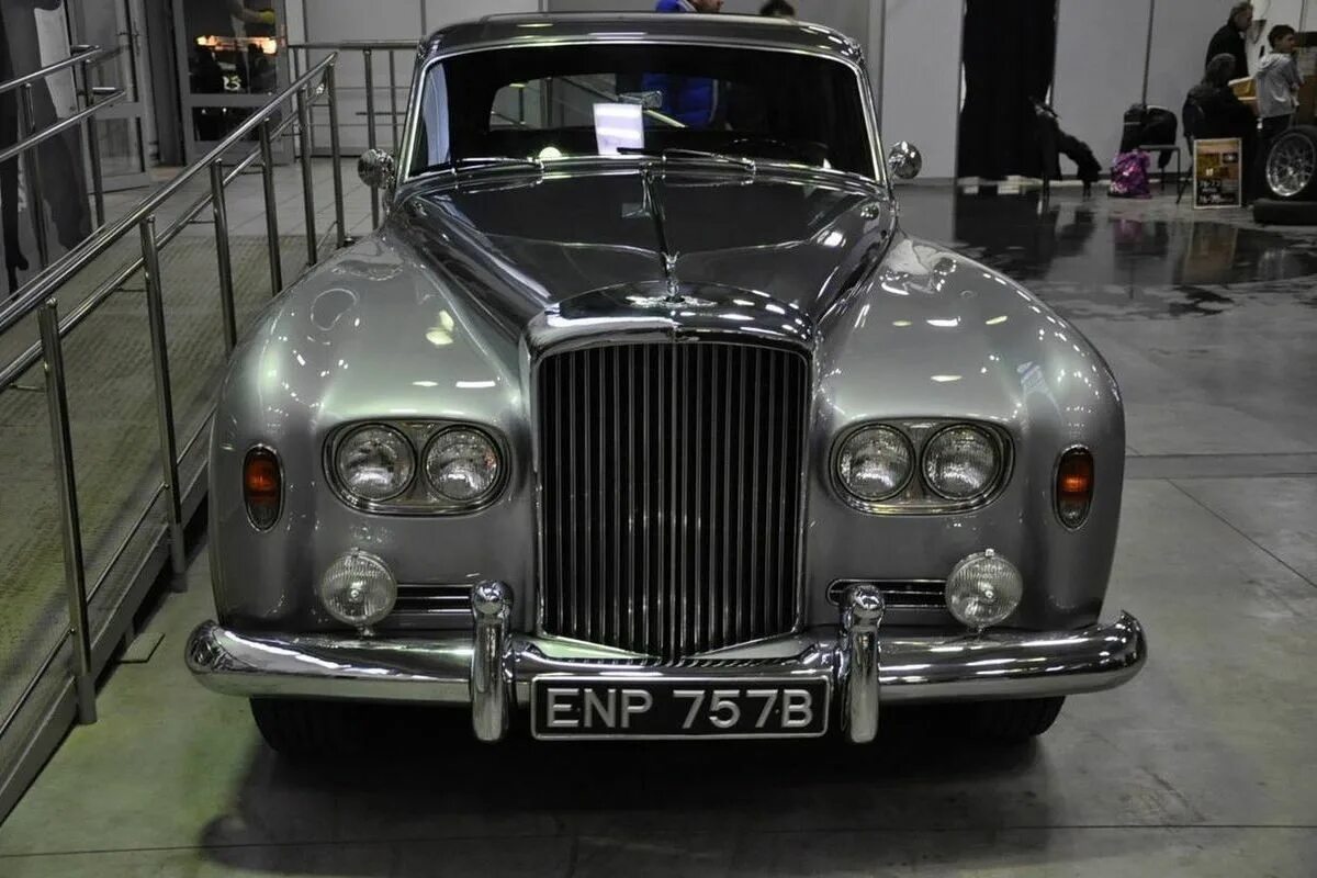 1964 года купить. Bentley 1964. Бентли Курск. Bentley s-Series. Бентли раритет.