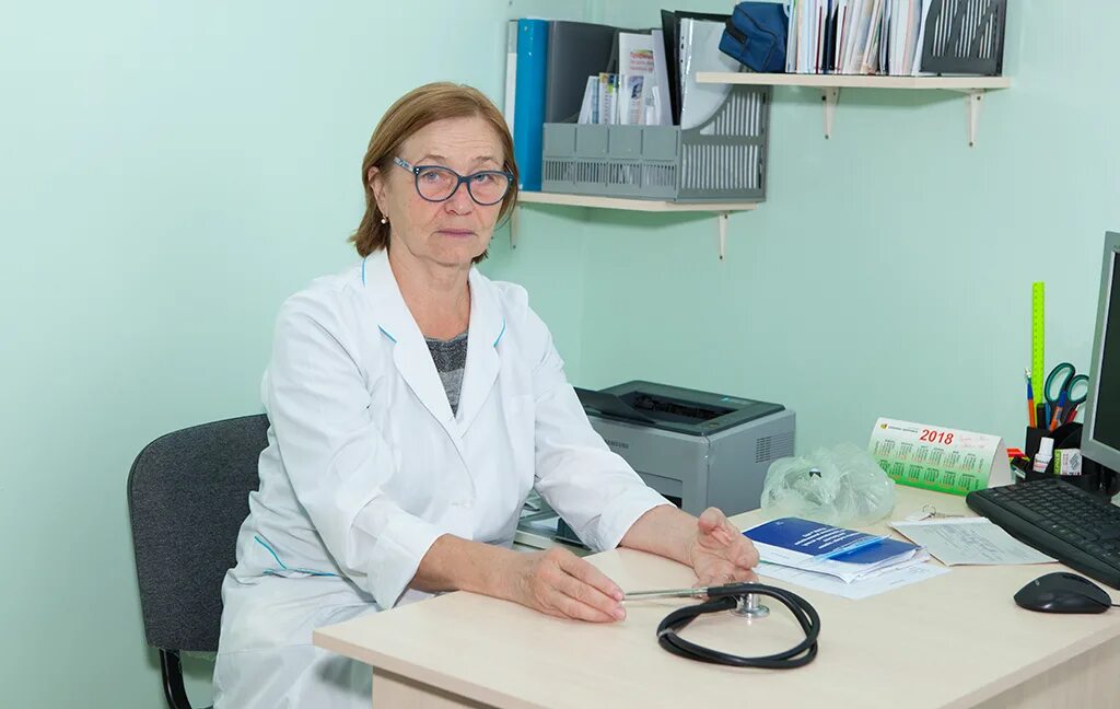 окулист в клинике здоровья. сайт клиники здоровья искитим. медцентр здоровье окулист. сайт клиники здоровья искитим. клиника здоровья искитим.