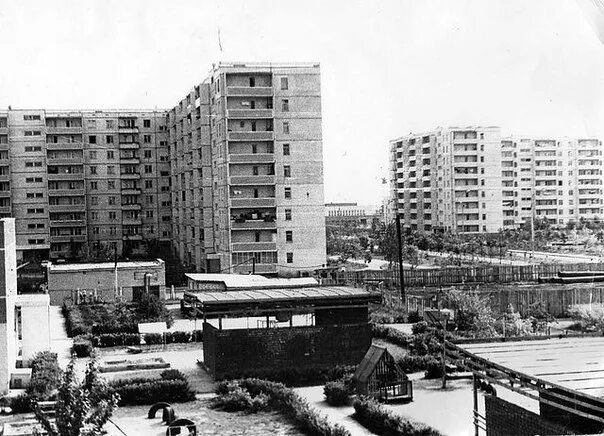 Город ульяновск в 90 года. Ульяновск новый город старый. Район ульяновска заволжье. Ульяновск новый город 90-е. Ульяновск новый город 80е.