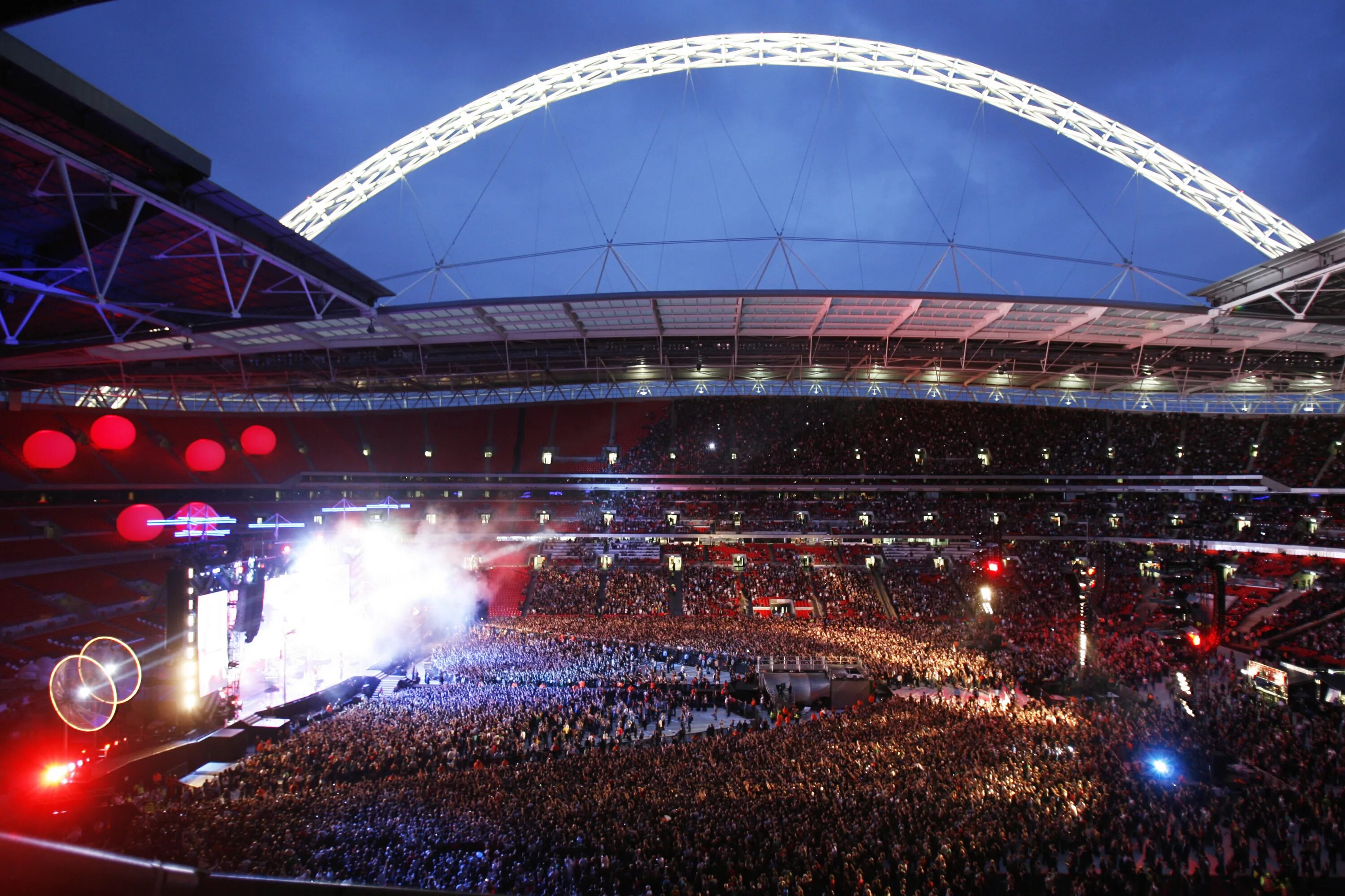 Стадион Уэмбли. Стадион «Уэмбли»,Англия. Стадион Уэмбли Лондон (Wembley Stadium). Стадион Уэмбли в Лондоне концерты. Wembley arena