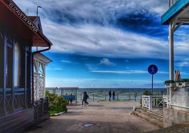 Зеленоградск лайф. Зеленоградск море. Море в Зеленоградске сейчас. Зеленоградск Пирс. Калининград Зеленоградск море.