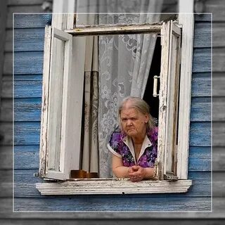 Бабка выгляни в окошко