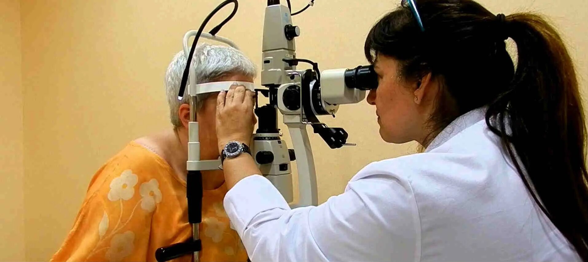 После операции сетчатки глаза ограничения. Панретинальная лазерная коагуляция. Диабетическая ретинопатия лазерная коагуляция. Лазерное прижигание сетчатки. Прижиганиесечатки лазером.