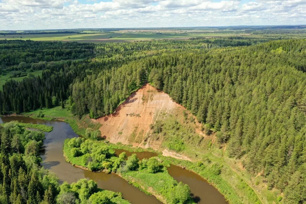 Природные достопримечательности удмуртии. Гора Байгурезь Удмуртия. Гора Байгурезь Дебесы. Байгурезь Дебесы. Удмуртия Дебесский район гора Байгурезь.