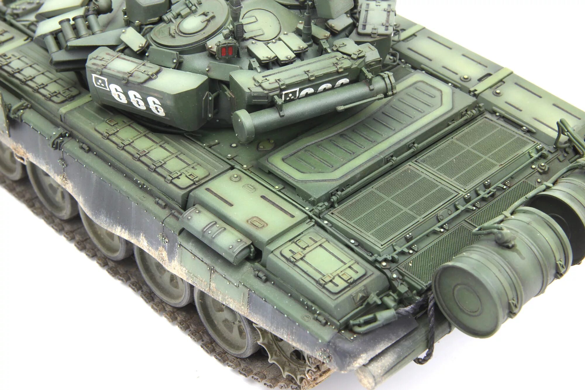 T-72b1 meng 1/35. Ts-028. Сборные модели т 72. Сборная модель zvezda танка. Т-72б3 модель.