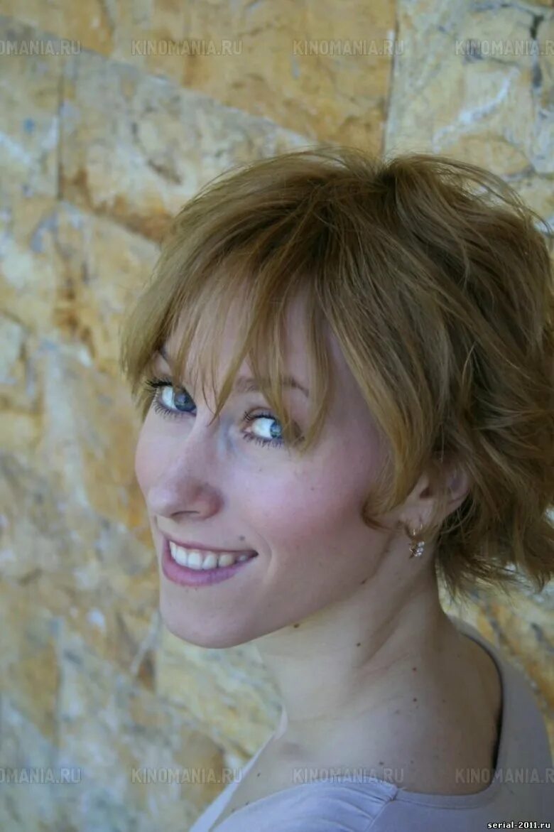 Болтнева актриса википедия. Болтнева актриса википедия. Настя клименко глухарь. Болтнева актриса википедия. Мария болотова глухарь.