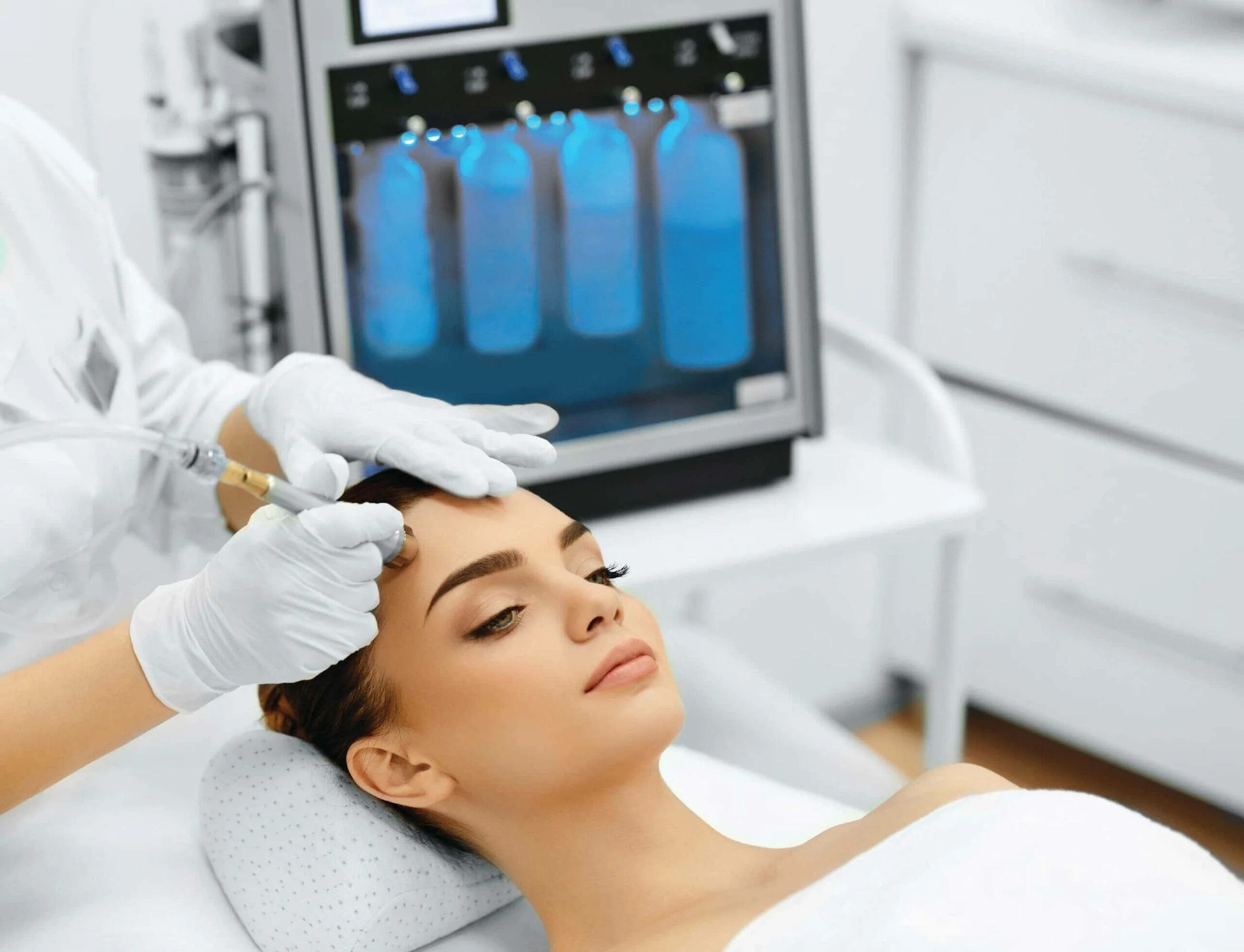 Вакуумный гидропилинг HYDRAFACIAL. Аппарат ХАЙДРАФЭШЛ. Гидропилинг и фонофорез. Аппаратная косметология гидропилинг. Описание косметологии