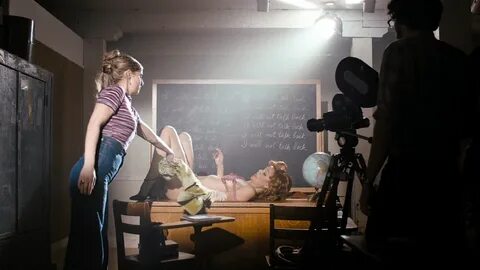 Jamie neumann topless 💖 Margarita Levieva Nude in The Deuce: S01 E07 Au Re...