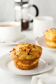Маффин с яйцом и беконом