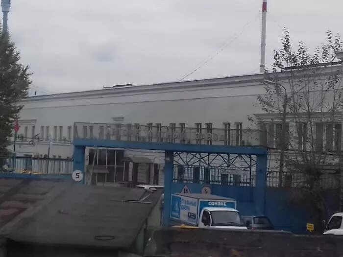 Авторемонтные комбинаты. Арз-5 москва. Московский авторемонтный завод. Авторемонтный завод 5 в марьиной роще. Авторемонтный завод 5 в марьиной роще.