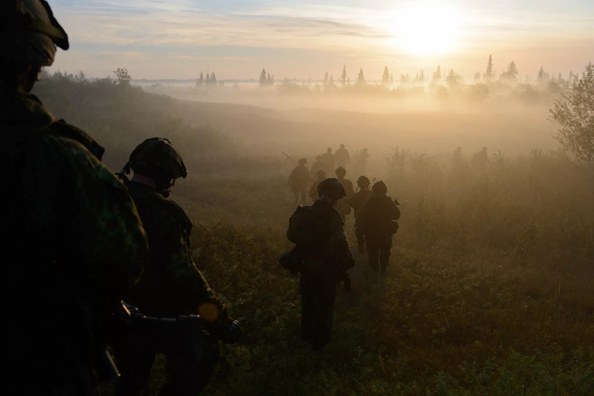 Отряд на военную тему