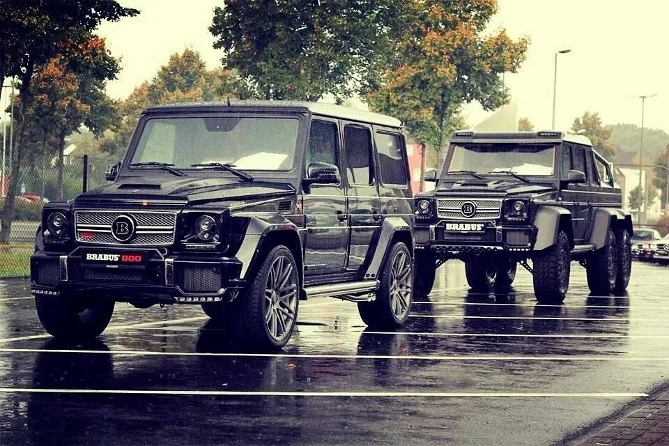 Виды геликов. Бандитский Гелендваген Брабус. Гелендваген кватро. Mercedes g63 AMG Бандитский. Мерседес Гелик и бандиты.