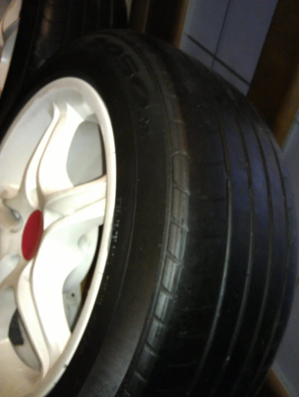 205/55 R15 Mazda 626. Диски r16 205/55 Мазда. Diablo DB-009 205 55 r16. Диски белые 205 на 55 r16. Dunlop sp sport 205 55