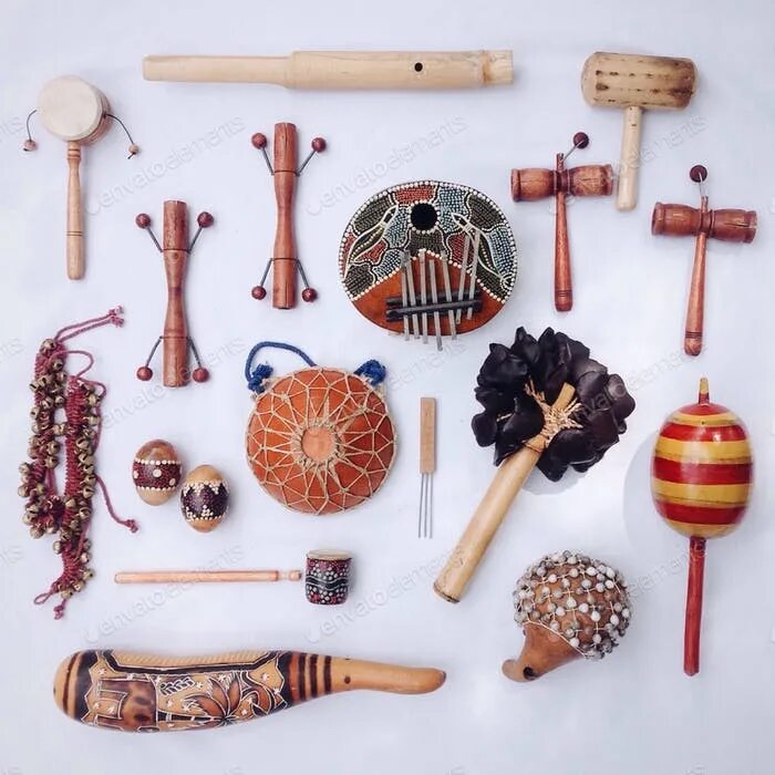Африканские музыкальные инструменты и названия. Этно музыкальный инструмент. Народные музыкальные инструменты африки. Инструменты африки названия. Барабан джембе.