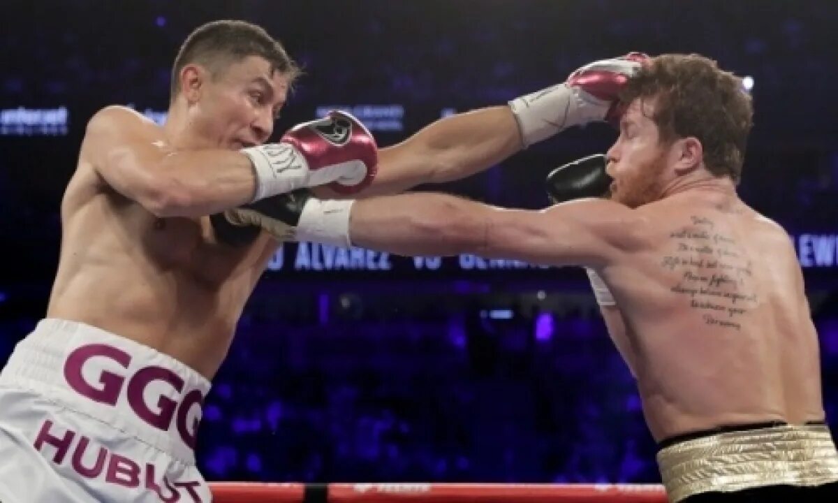 Любительский бокс. Сергей ковалев vs энтони ярд. Любительский бокс. Теофимо лопес девин хейни. Конкурент боксу.